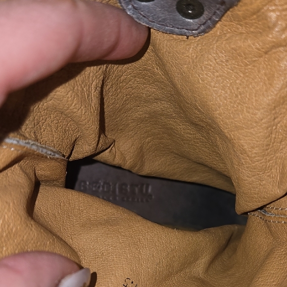 Gray Wedge Ankle Boots with Leather Upper and High Heel - Picture 6 of 6